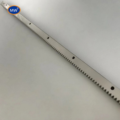 CNCの彫版機械のための機械によって電流を通される鋼鉄拍車螺旋形ギヤ棚 サプライヤー