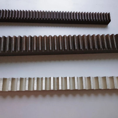 高さ8mmのスライドゲートギアラック、ピッチ20mm、歯幅10mm、ゲートの動きのために精密に設計 サプライヤー